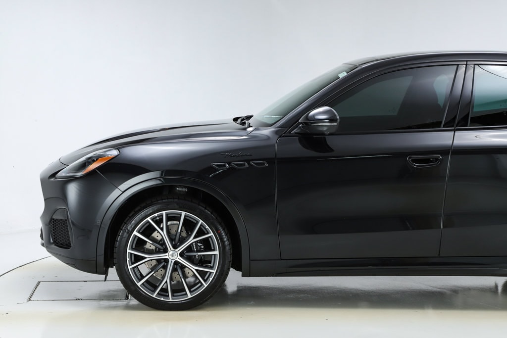 New 2026 Maserati Grecale Modena SUV