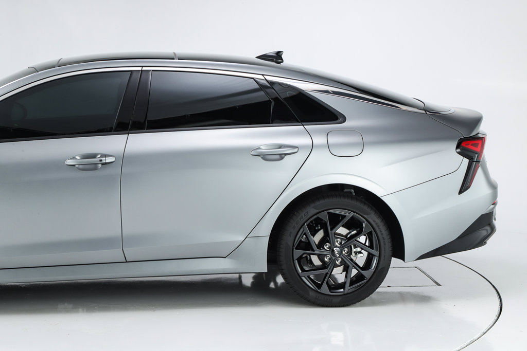 2026 Kia K5 GT-Line - Photo 7