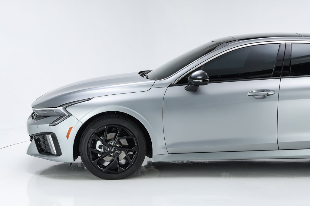 2026 Kia K5 GT-Line - Photo 5