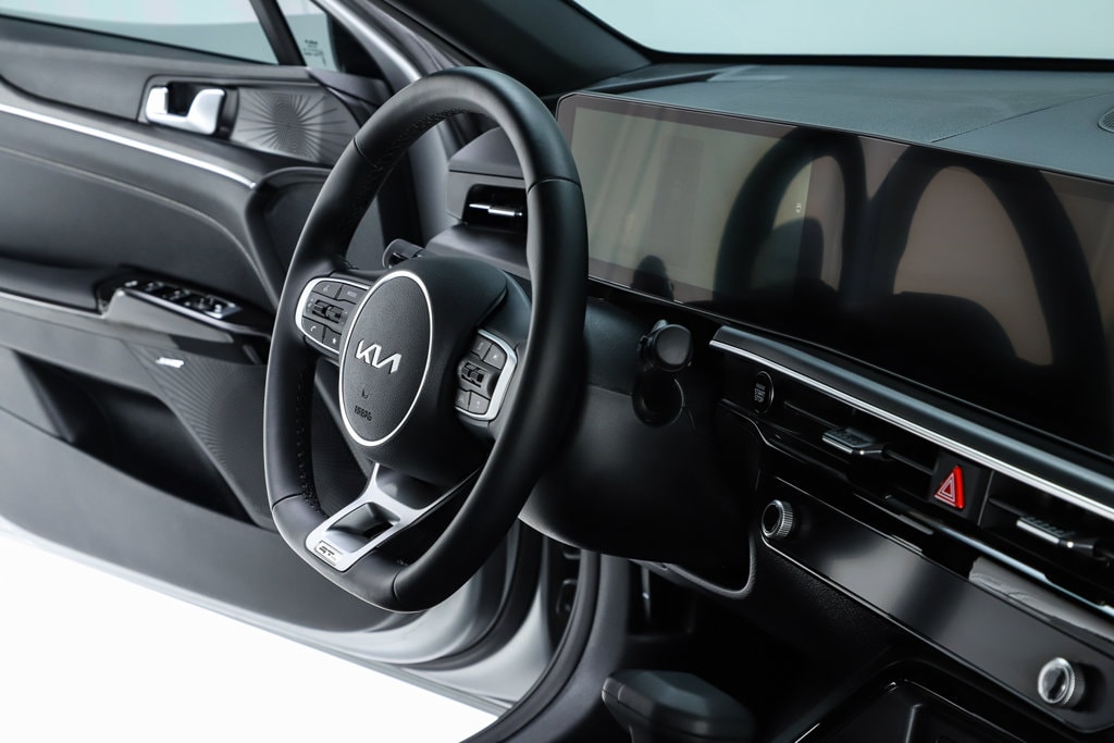 2026 Kia K5 GT-Line - Photo 39