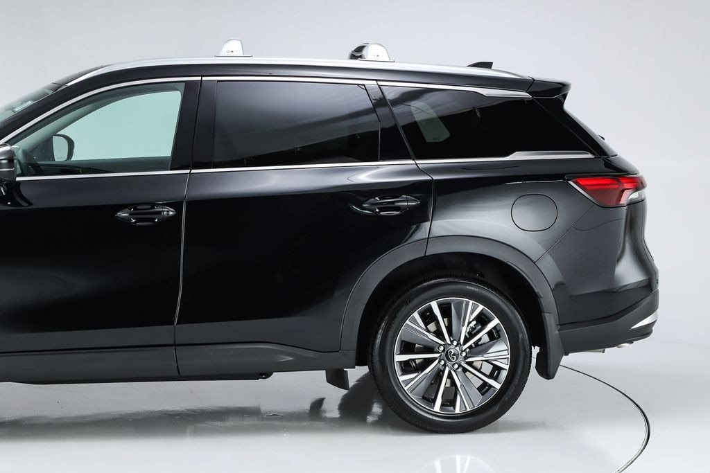 New 2027 INFINITI QX60 LUXE SUV