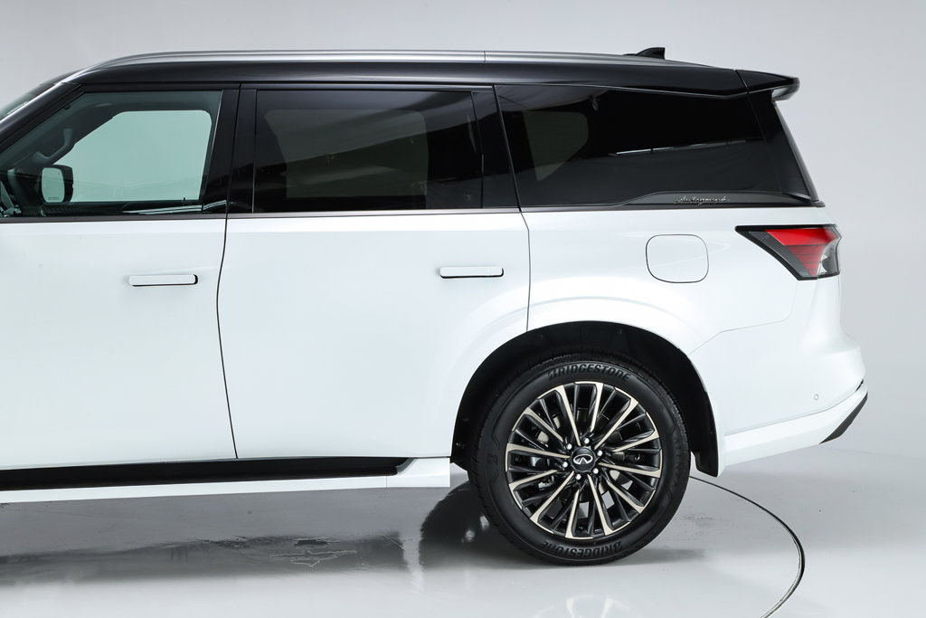 New 2027 INFINITI QX80 AUTOGRAPH SUV