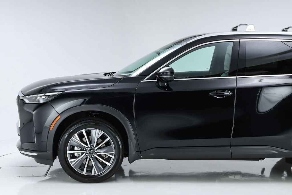 New 2027 INFINITI QX60 LUXE SUV