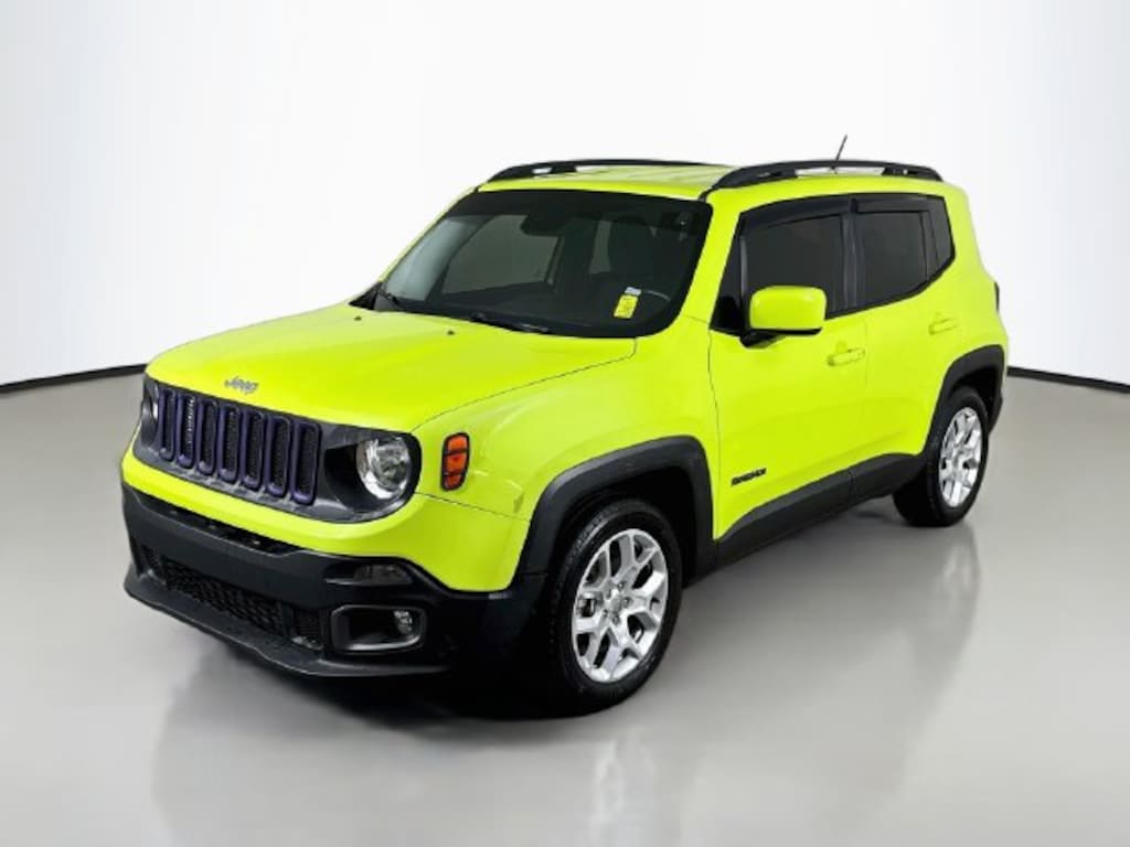 Used 2017 Jeep Renegade Latitude SUV