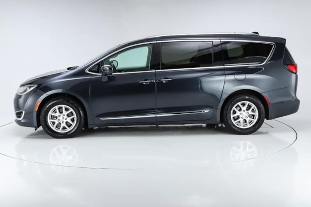 Used 2020 Chrysler Pacifica Touring L Van Passenger Van