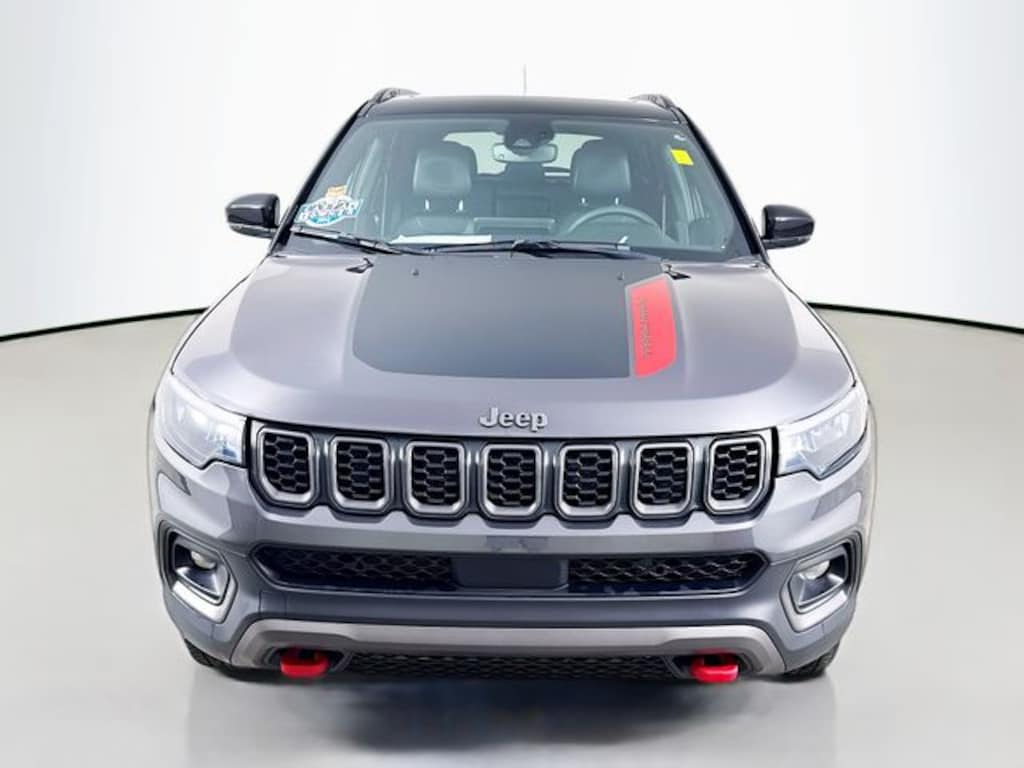 Used 2024 Jeep Compass Trailhawk SUV
