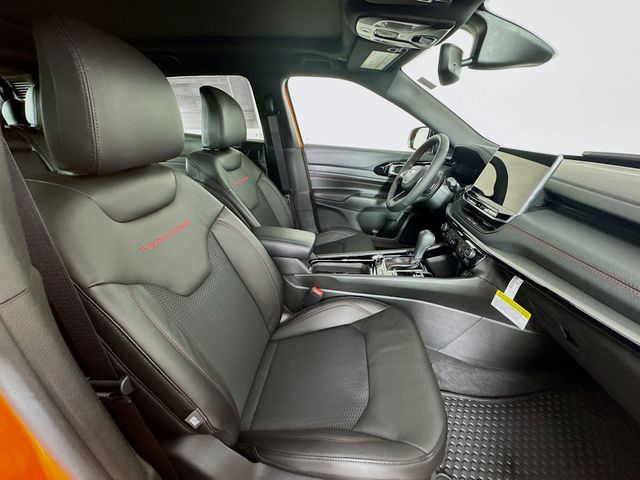 2026 Jeep Compass Trailhawk - Photo 26