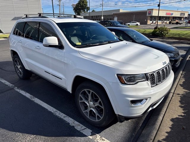 Used 2018 Jeep Grand Cherokee Limited SUV
