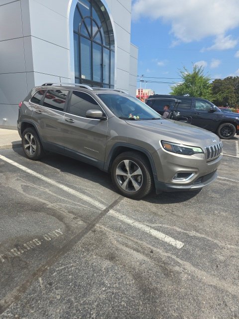 Used 2019 Jeep Cherokee Limited SUV