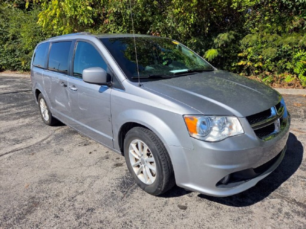 Used 2020 Dodge Grand Caravan SXT Van Passenger Van