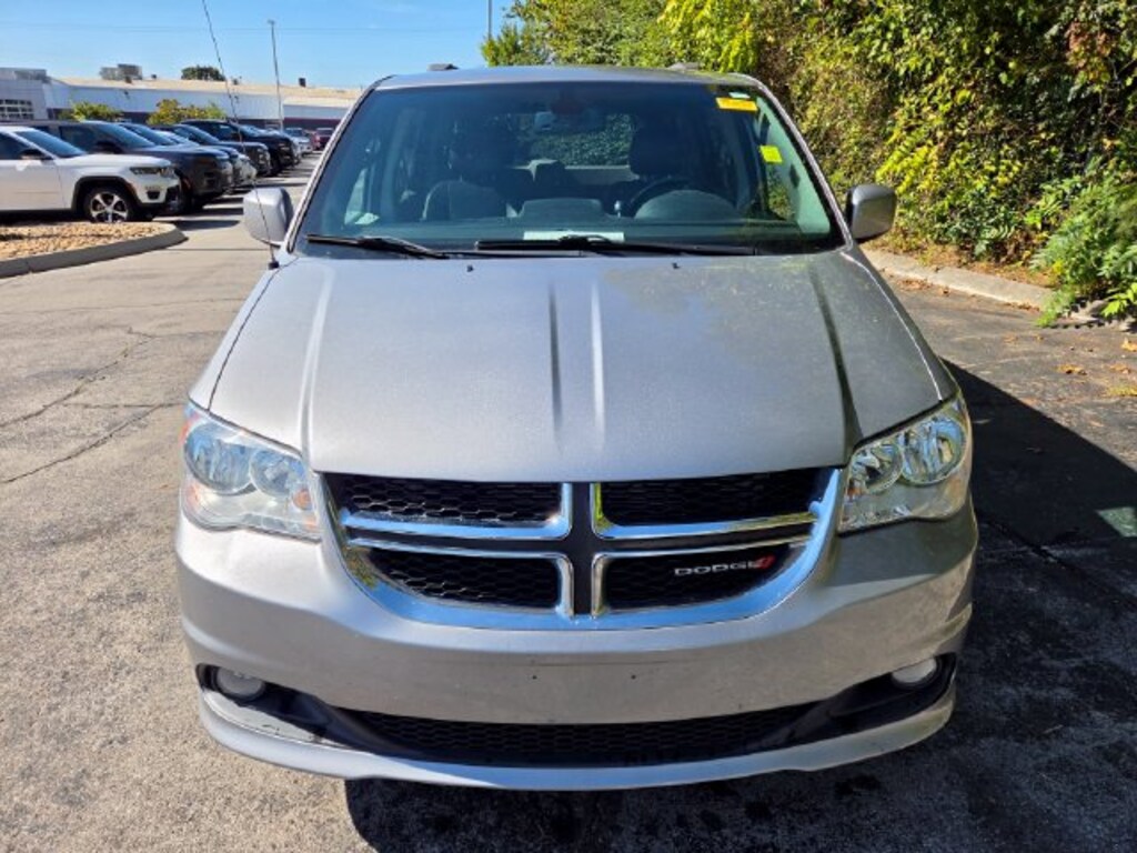 Used 2020 Dodge Grand Caravan SXT Van Passenger Van