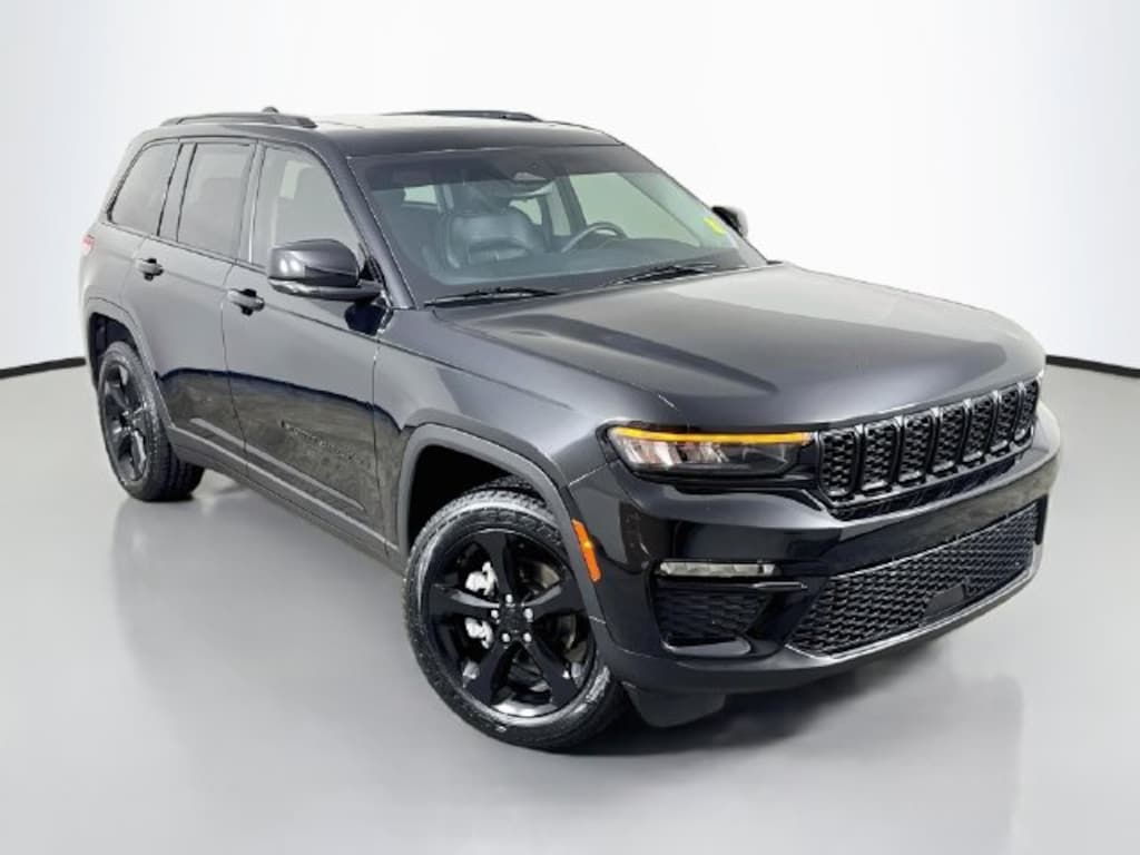 Used 2024 Jeep Grand Cherokee Limited SUV