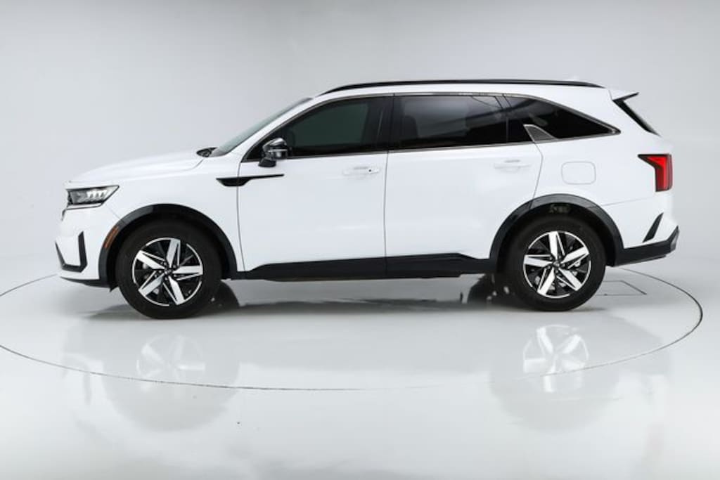 Used 2021 Kia Sorento S SUV