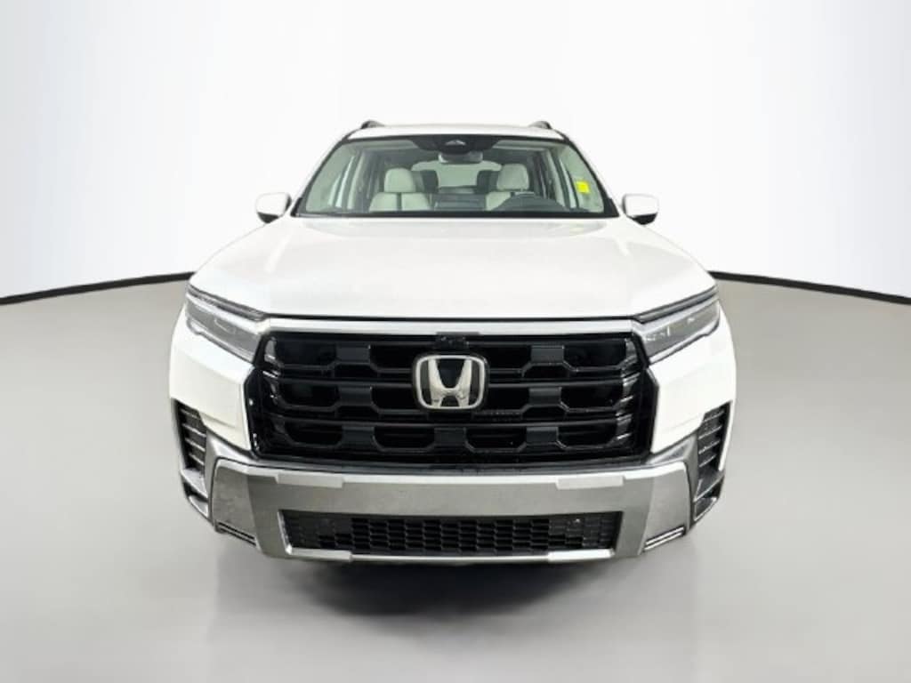 Used 2026 Honda Pilot Touring SUV