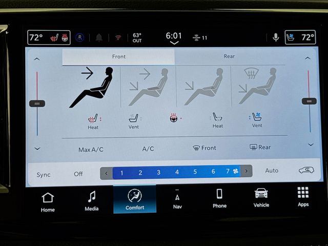 2026 Chrysler Pacifica Pinnacle - Photo 23