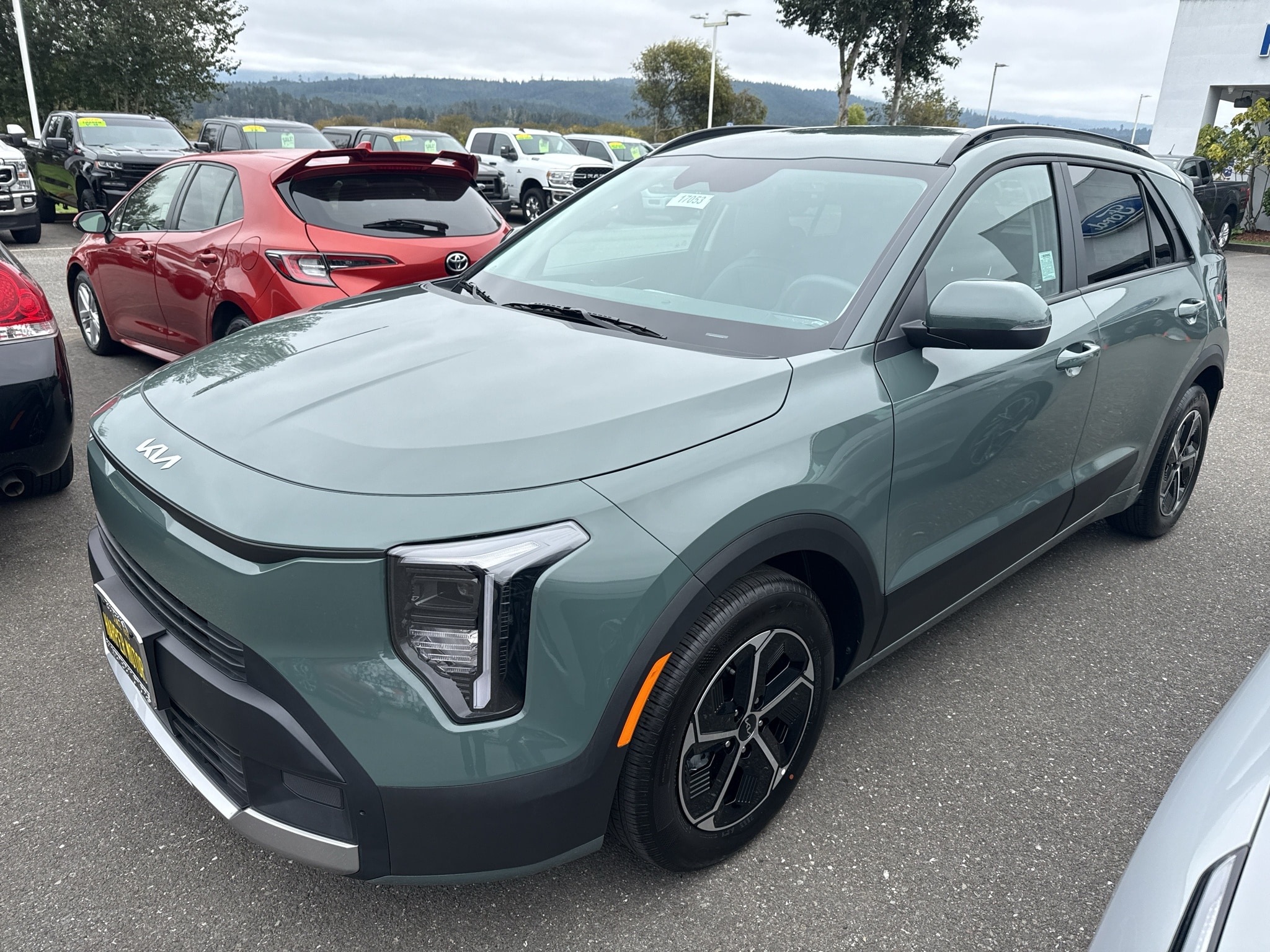 2027 Kia Niro LX