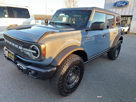 2025 Ford Bronco Badlands&reg; SUV