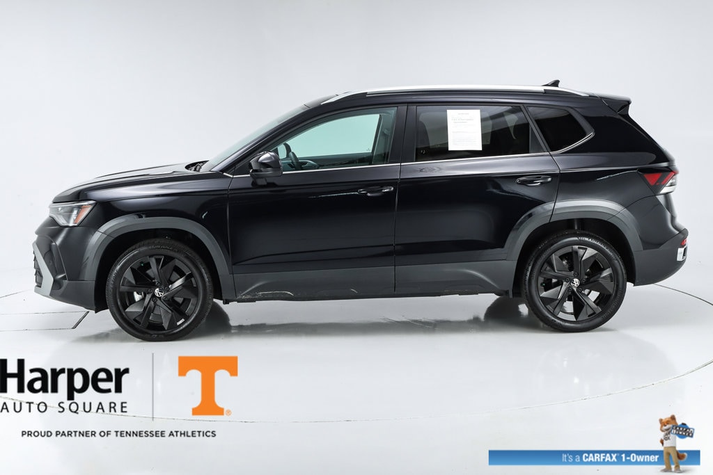 Used 2025 Volkswagen Taos 1.5T SE SUV