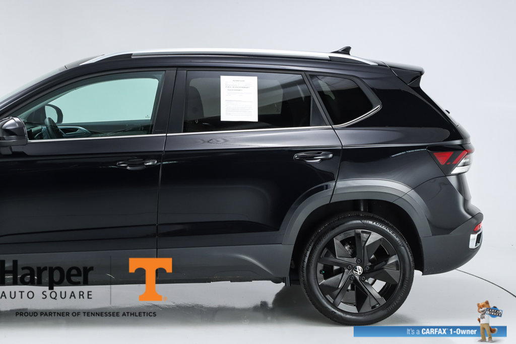 Used 2025 Volkswagen Taos 1.5T SE SUV