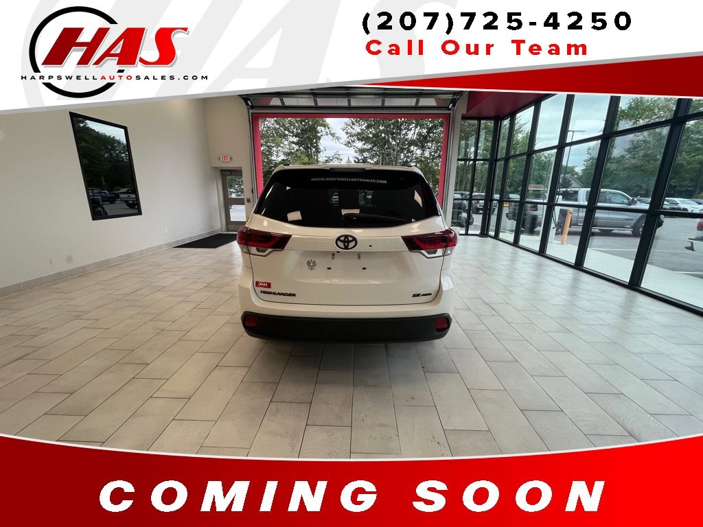 Used 2019 Toyota Highlander SE SUV