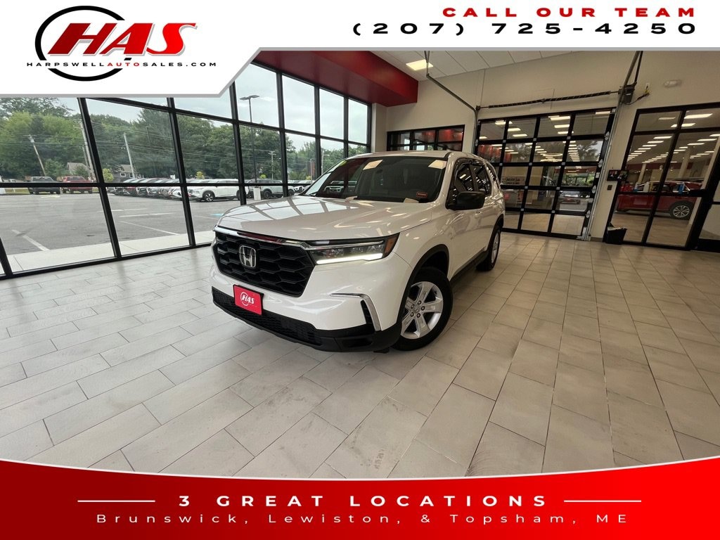 Used 2023 Honda Pilot LX SUV
