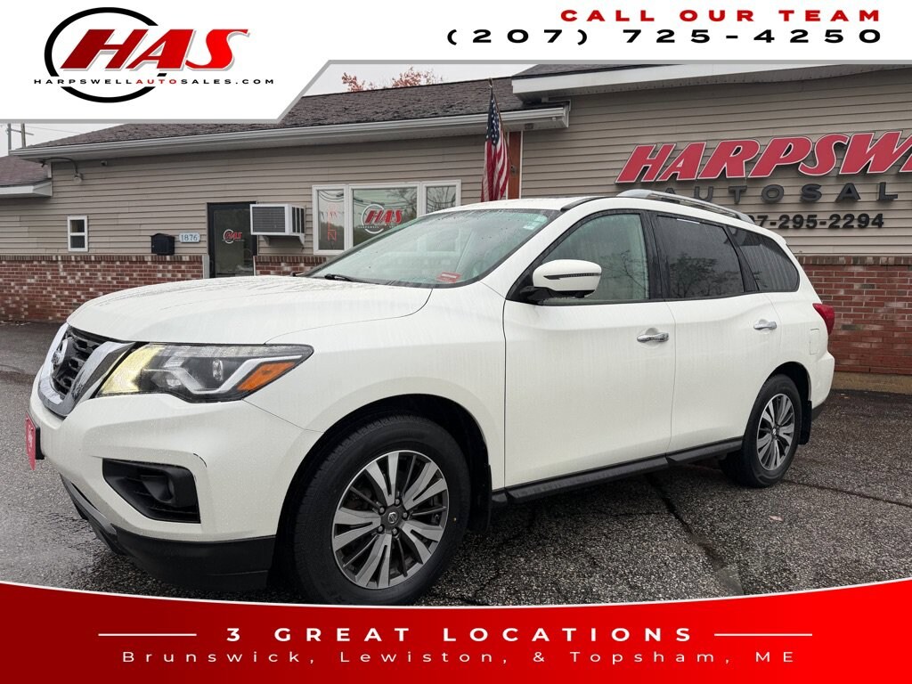Used 2017 Nissan Pathfinder SL SUV