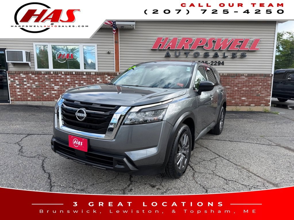 Used 2023 Nissan Pathfinder S SUV