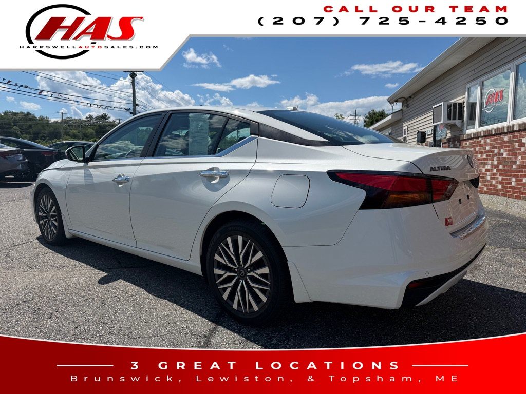 Used 2023 Nissan Altima 2.5 SV Sedan