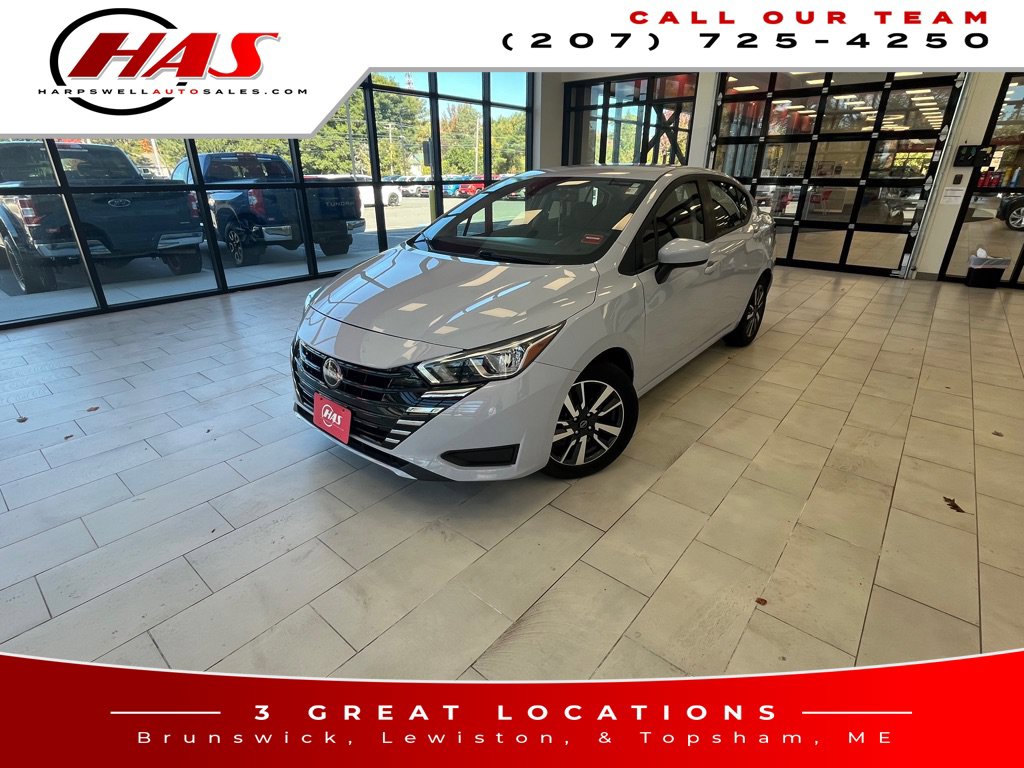 Used 2024 Nissan Versa 1.6 SV Sedan
