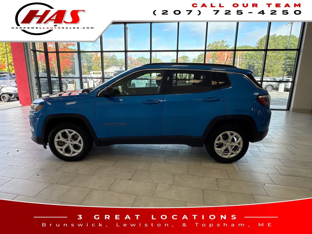 Used 2024 Jeep Compass Latitude SUV
