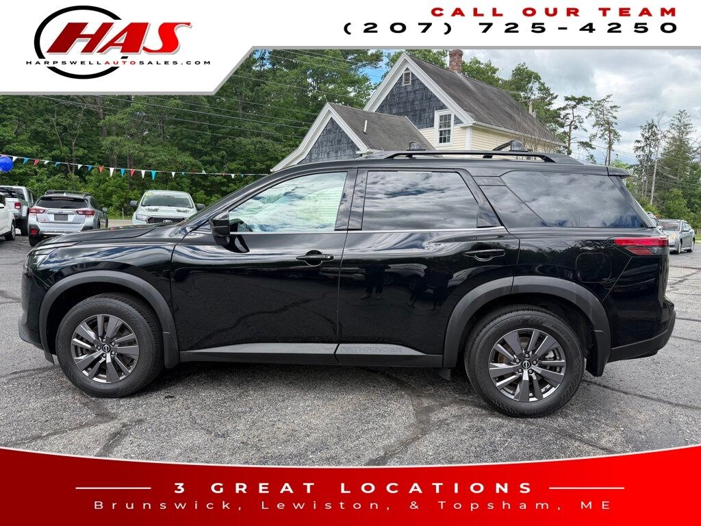 Used 2023 Nissan Pathfinder SV SUV