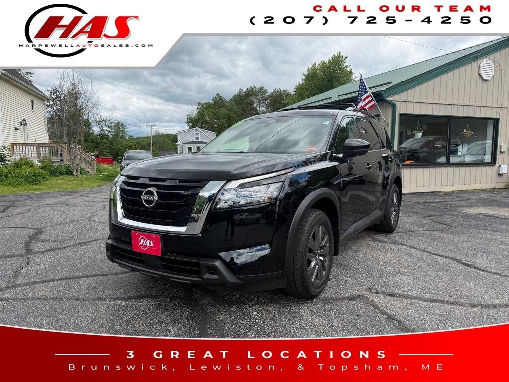 Used 2023 Nissan Pathfinder SV SUV
