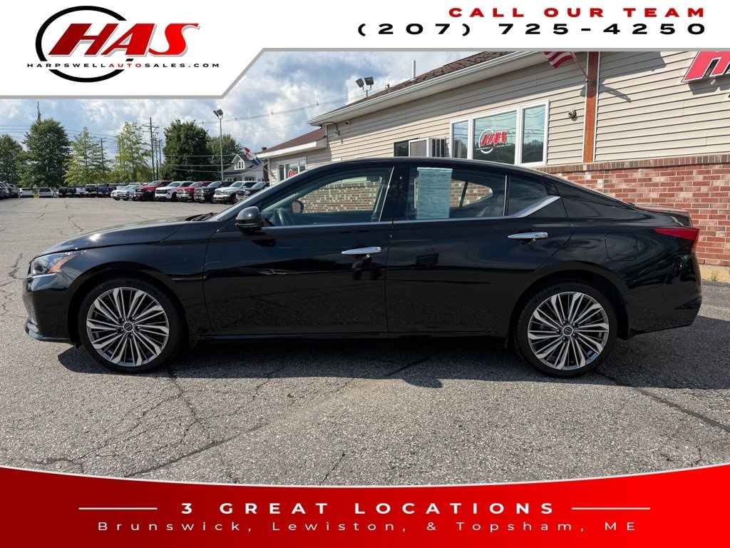 Used 2023 Nissan Altima 2.5 SL Sedan