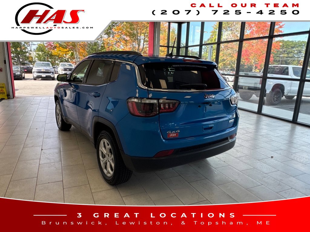 Used 2024 Jeep Compass Latitude SUV