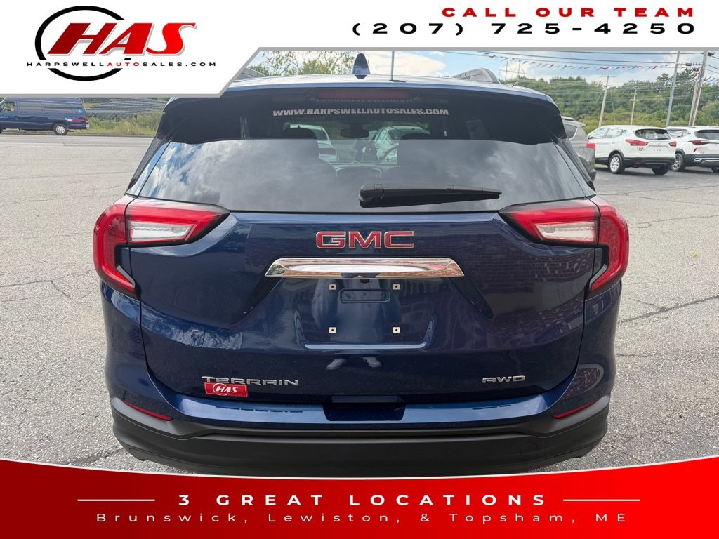 Used 2022 GMC Terrain SLE SUV