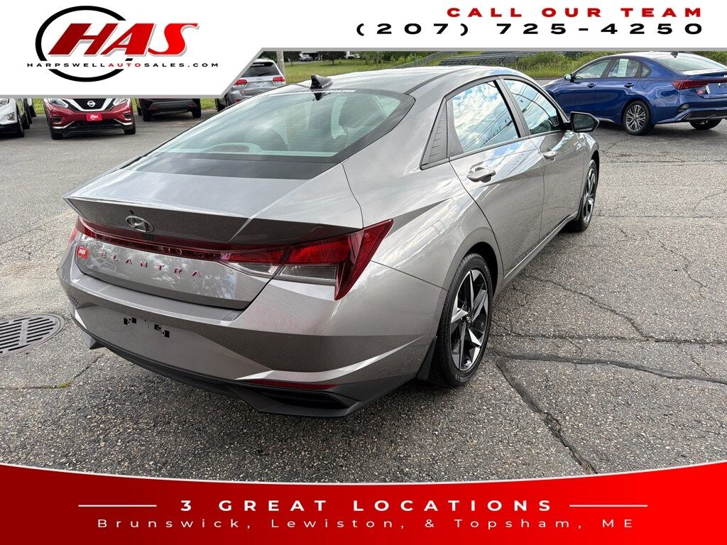 Used 2023 Hyundai Elantra SEL Sedan