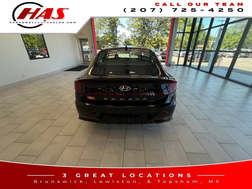 Used 2023 Hyundai Sonata SEL Sedan