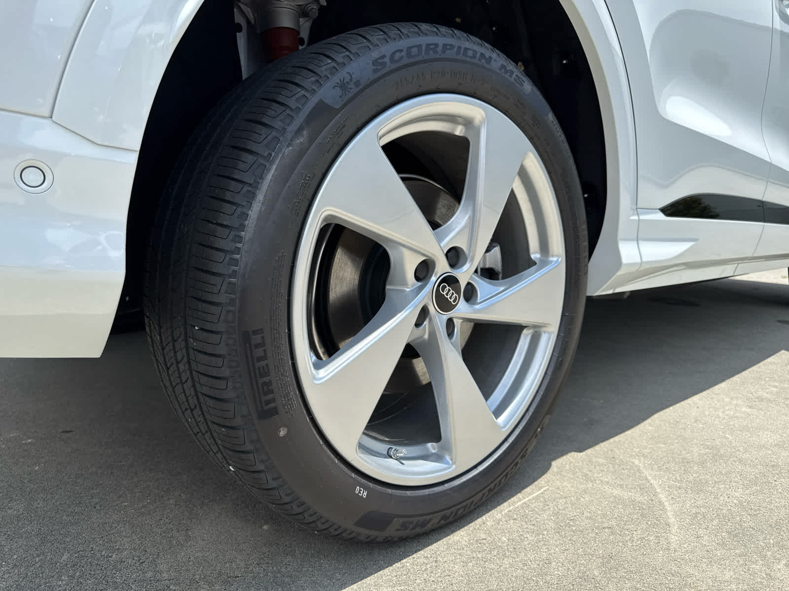 2025 Audi Q5 Premium Plus - Photo 11