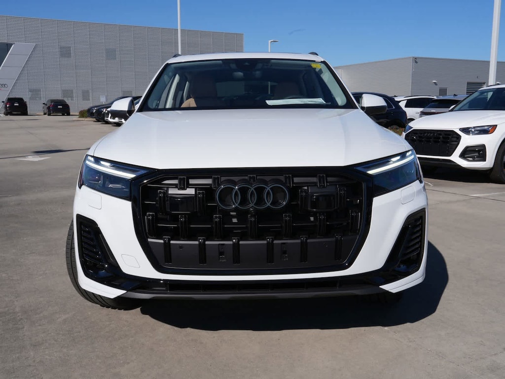New 2025 Audi Q7 45 Premium Plus SUV