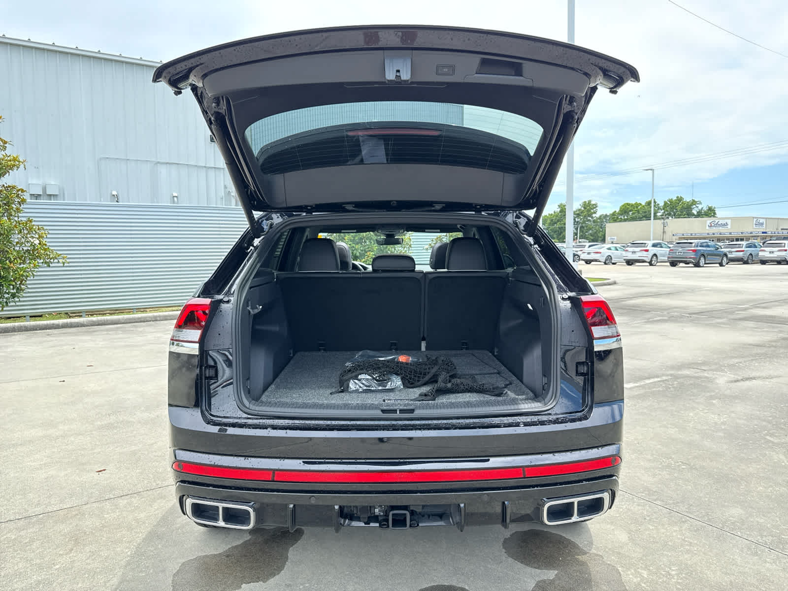 2025 Volkswagen Atlas Cross Sport SEL Premium R-LINE - Photo 33
