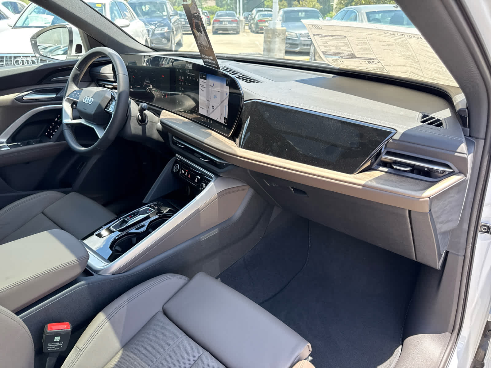 2025 Audi Q5 Premium Plus - Photo 14