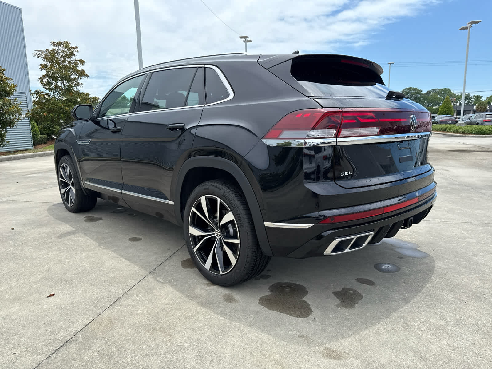 2025 Volkswagen Atlas Cross Sport SEL Premium R-LINE - Photo 7