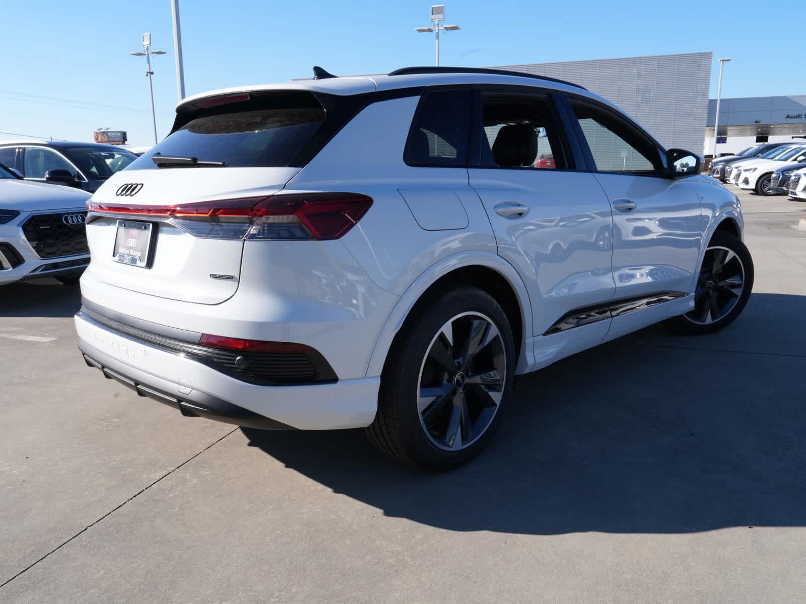 New 2025 Audi Q4 e-tron 55 Premium SUV