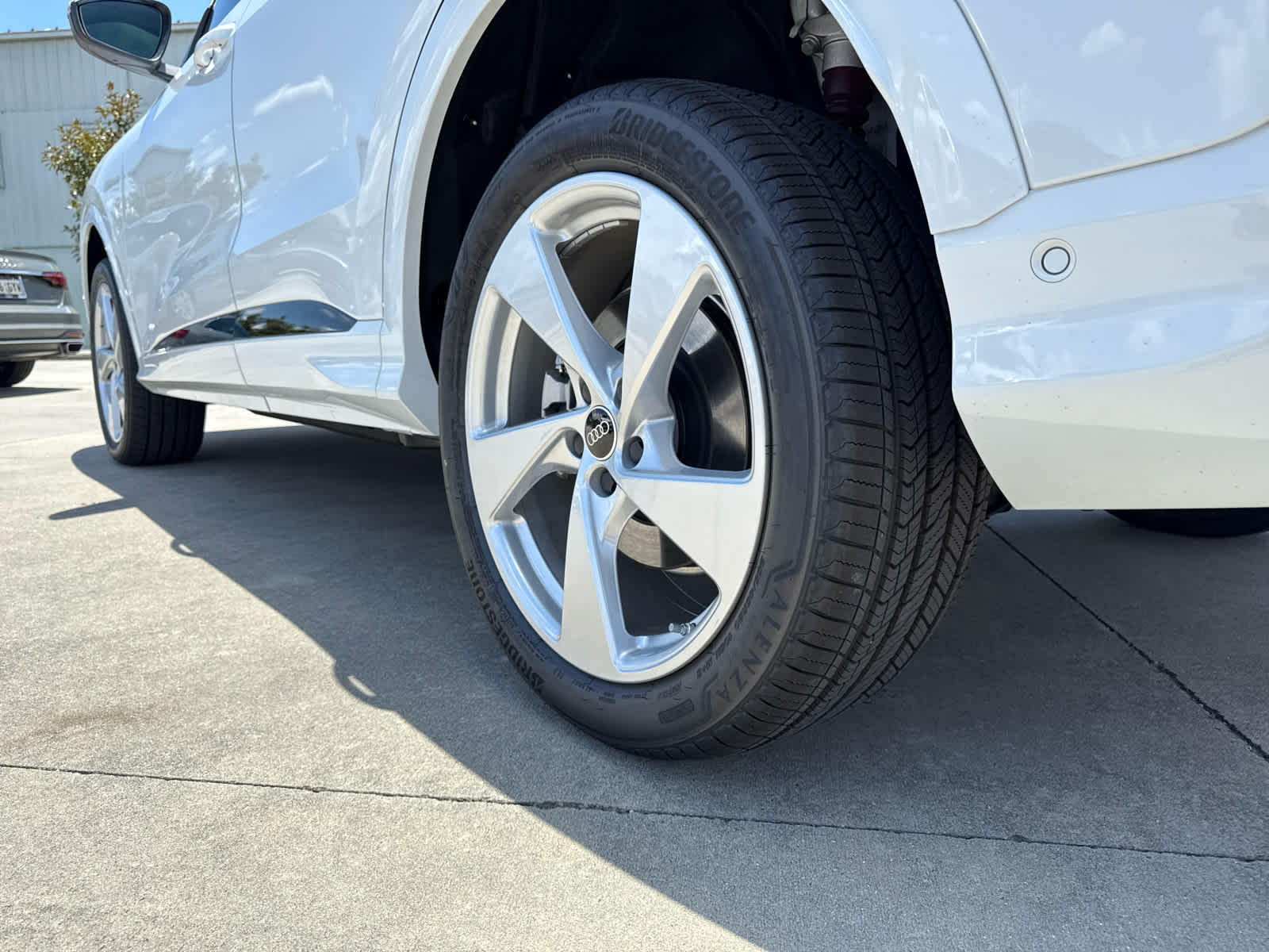 2025 Audi Q5 Premium Plus - Photo 9