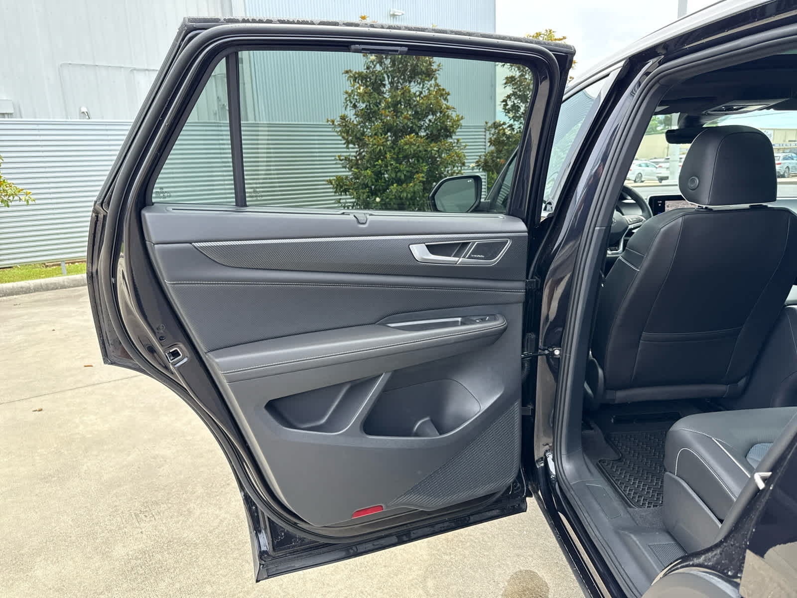 2025 Volkswagen Atlas Cross Sport SEL Premium R-LINE - Photo 21