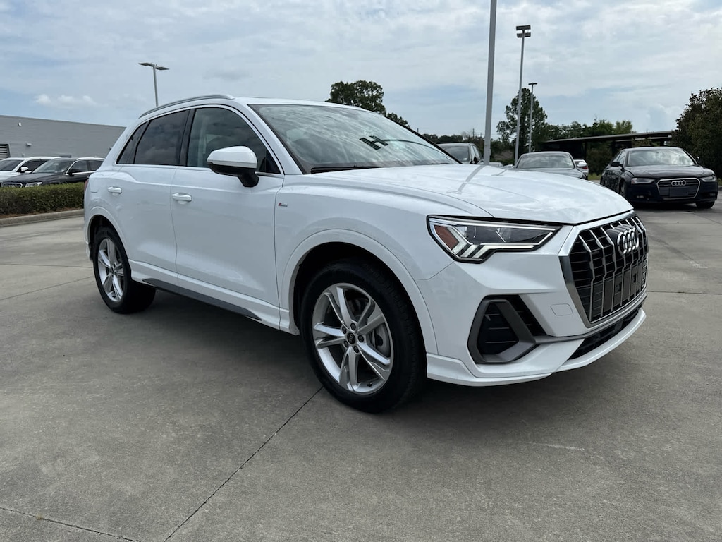 Used 2024 Audi Q3 45 S line Premium SUV