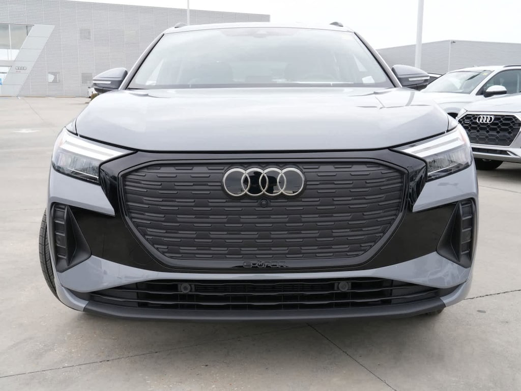 New 2025 Audi Q4 e-tron 45 Premium SUV