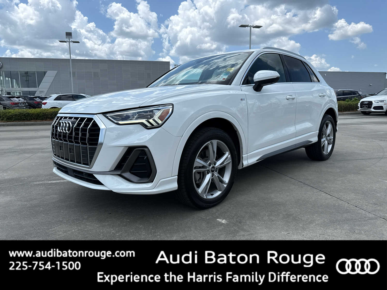 2022 Audi Q3