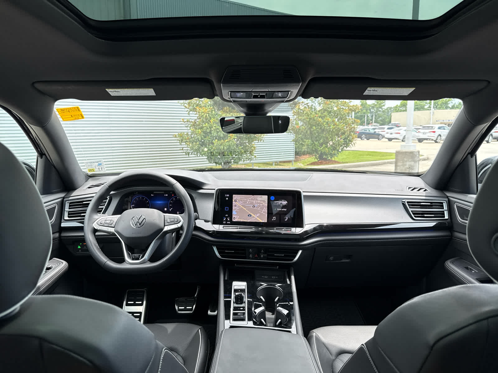 2025 Volkswagen Atlas Cross Sport SEL Premium R-LINE - Photo 29