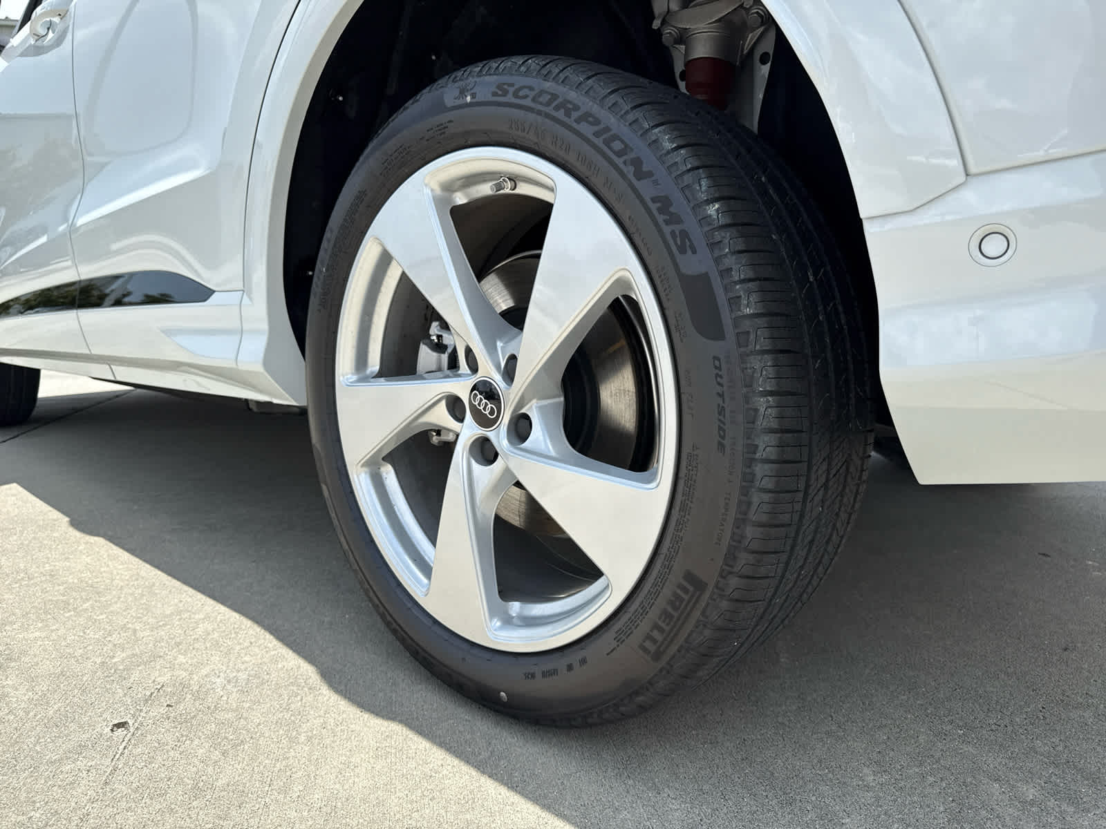 2025 Audi Q5 Premium Plus - Photo 9